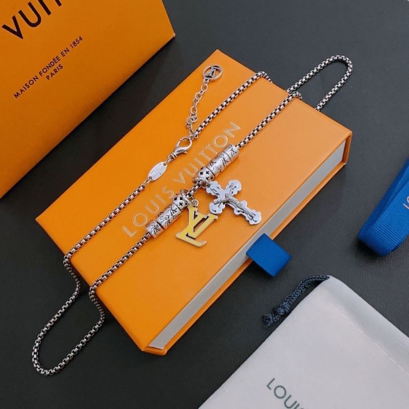 Louis Vuitton Necklaces